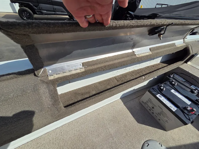 Slide: The Image of MirroCraft 1685 Troller EXP 2014 - 19