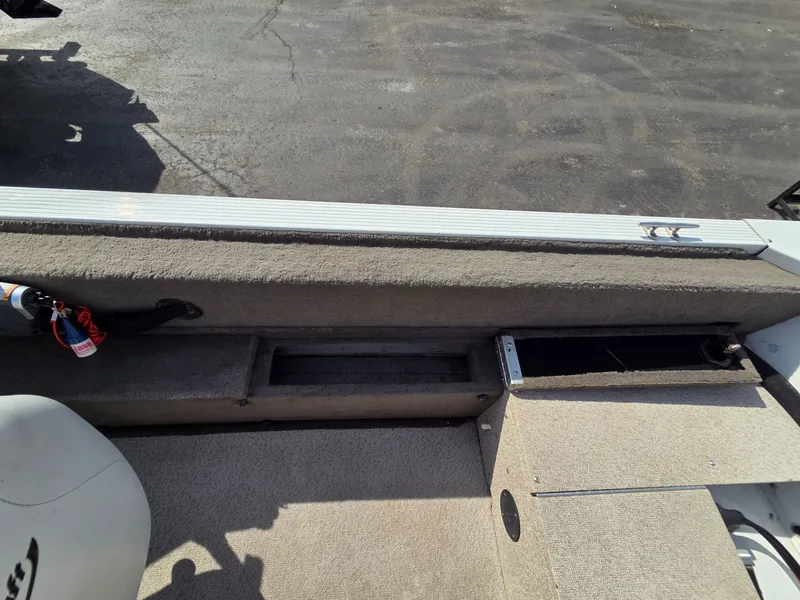 Slide: The Image of MirroCraft 1685 Troller EXP 2014 - 22