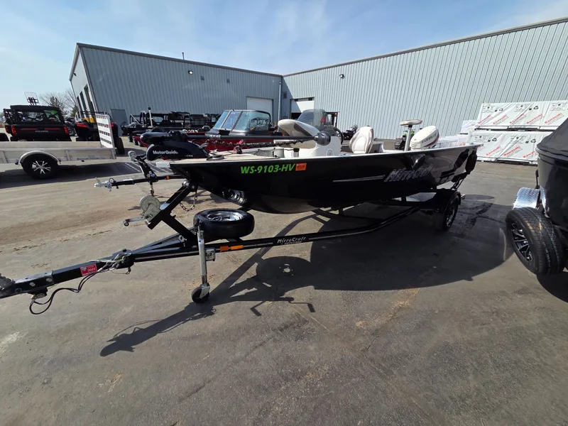 Slide: The Image of MirroCraft 1685 Troller EXP 2014 - 4