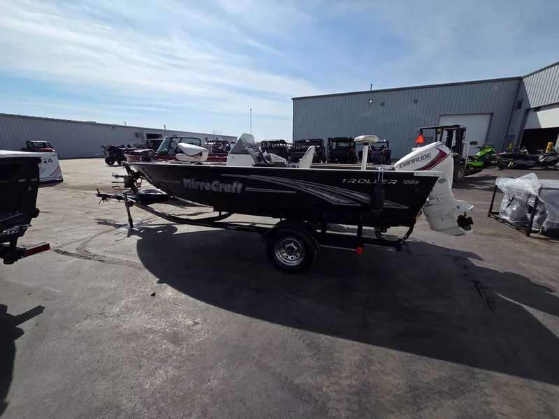 Slide: The Image of MirroCraft 1685 Troller EXP 2014 - 5