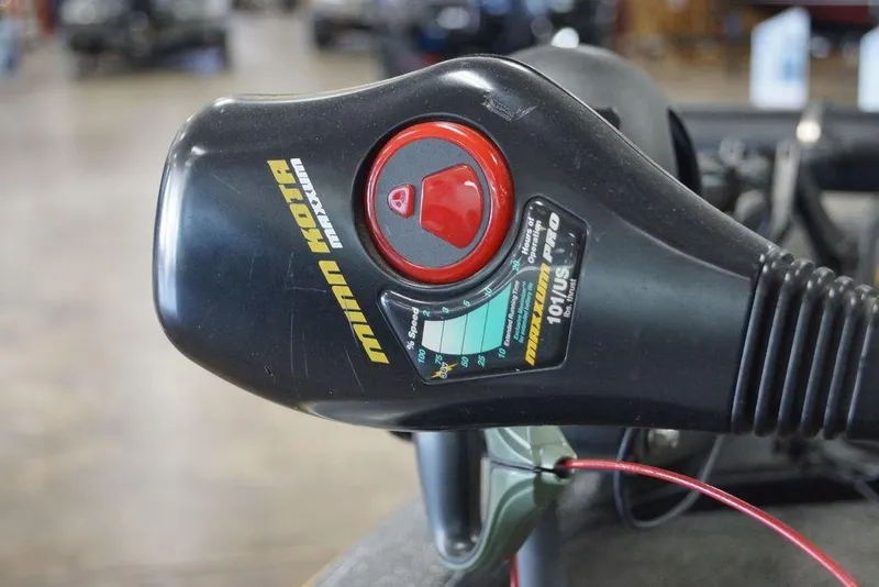 Slide: The Image of Close-up of Minn Kota Maxxum trolling motor control on 2006 Ranger 521 VX boat. - 12