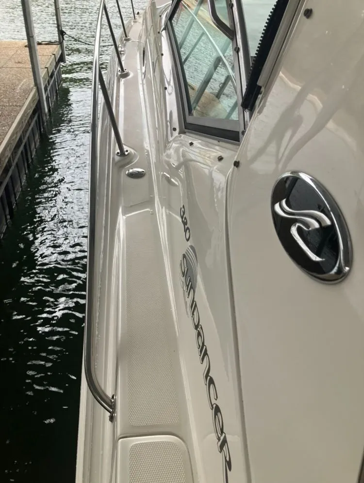 Slide: The Image of 2004 Sea Ray Sundancer 320 at dock, side view. - 18