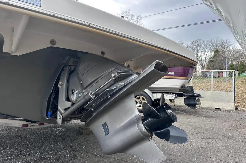 Slide: The Image of 2018 Regal 1900 ES Bowrider boat stern and propeller detail. - 5