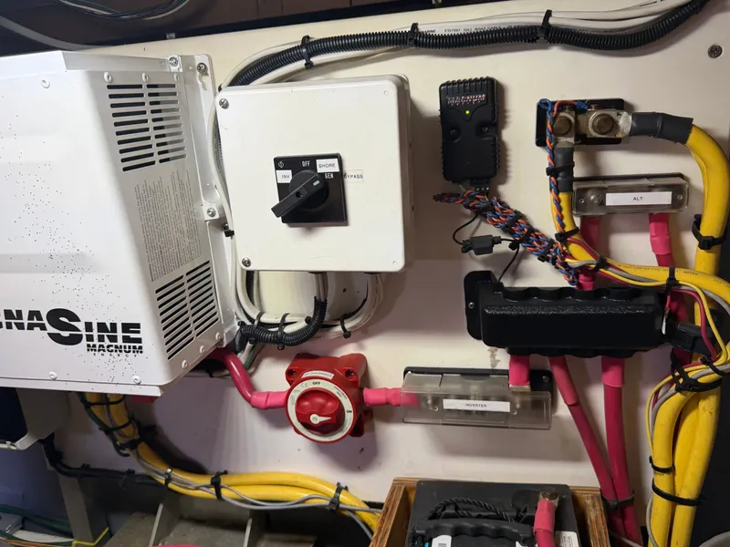 Slide: The Image of Kadey-Krogen 42 1986 - 122