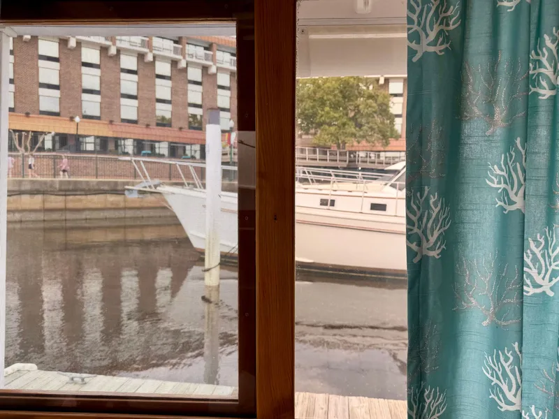 Slide: The Image of Kadey-Krogen 42 1986 - 124