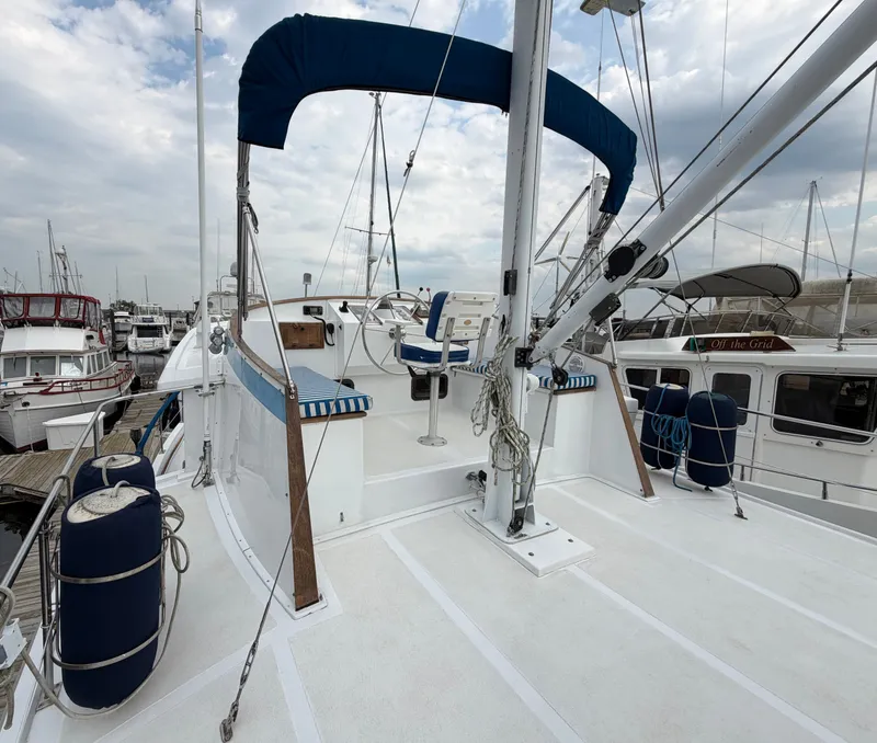 Slide: The Image of Kadey-Krogen 42 1986 - 127