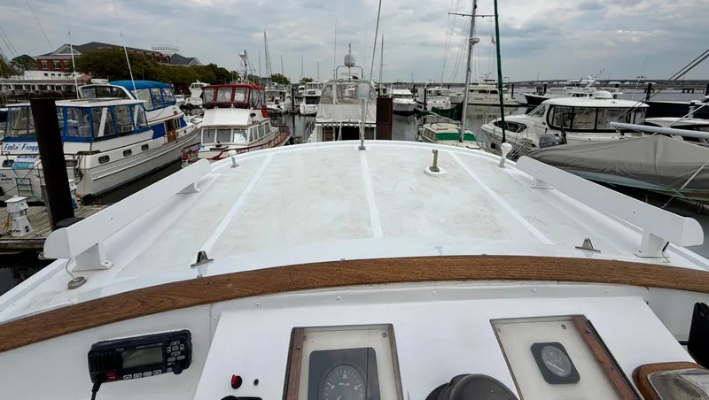 Slide: The Image of Kadey-Krogen 42 1986 - 128