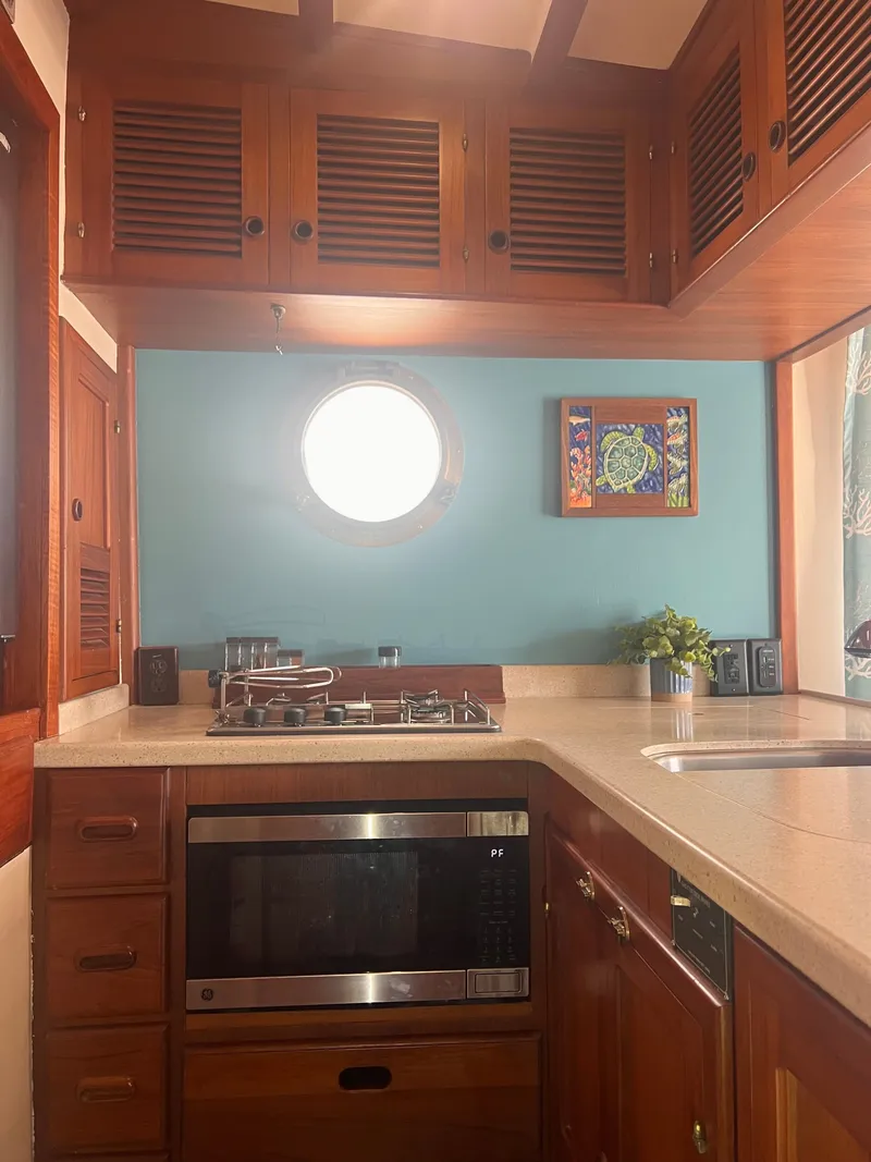 Slide: The Image of Kadey-Krogen 42 1986 - 19