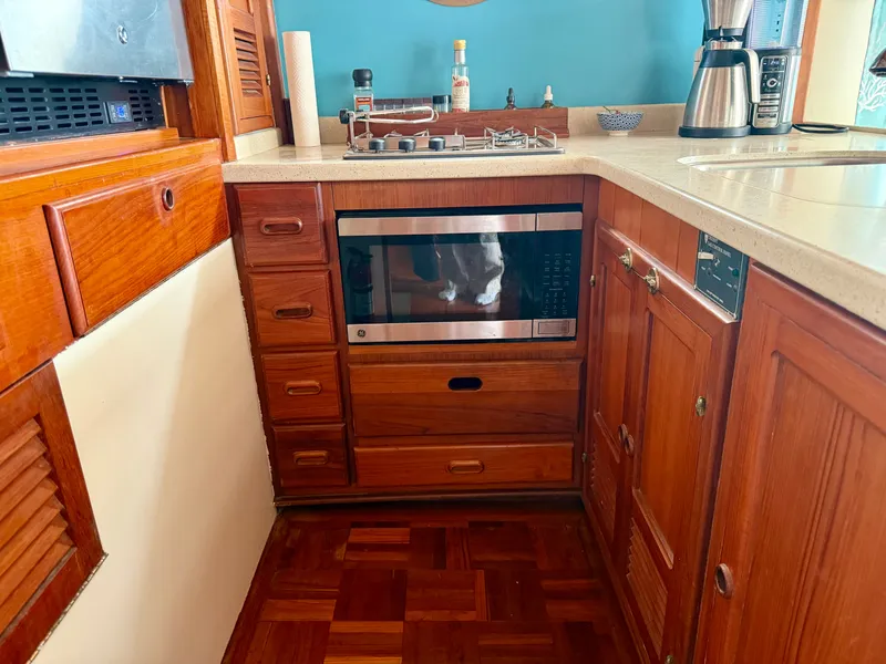 Slide: The Image of Kadey-Krogen 42 1986 - 20