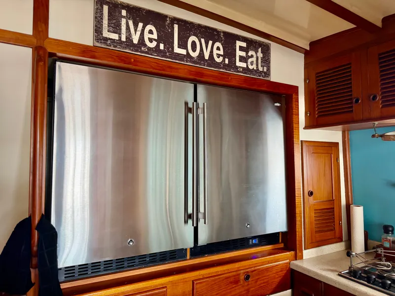 Slide: The Image of Kadey-Krogen 42 1986 - 24