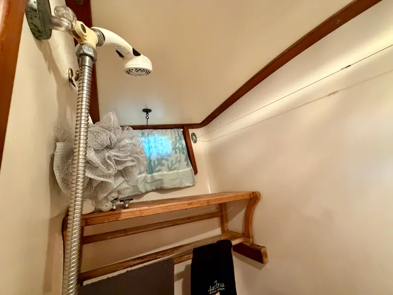 Slide: The Image of Kadey-Krogen 42 1986 - 38