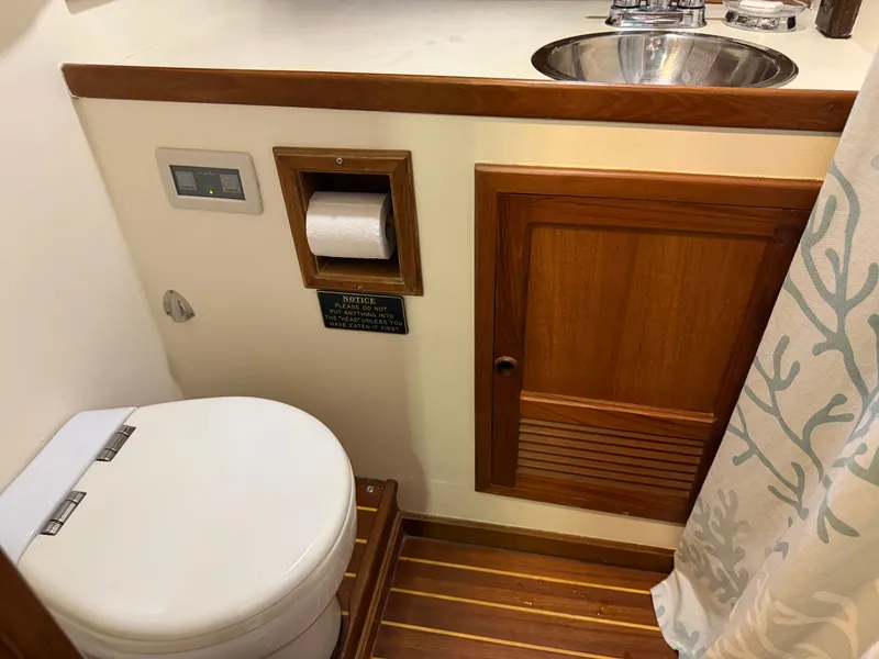 Slide: The Image of Kadey-Krogen 42 1986 - 42