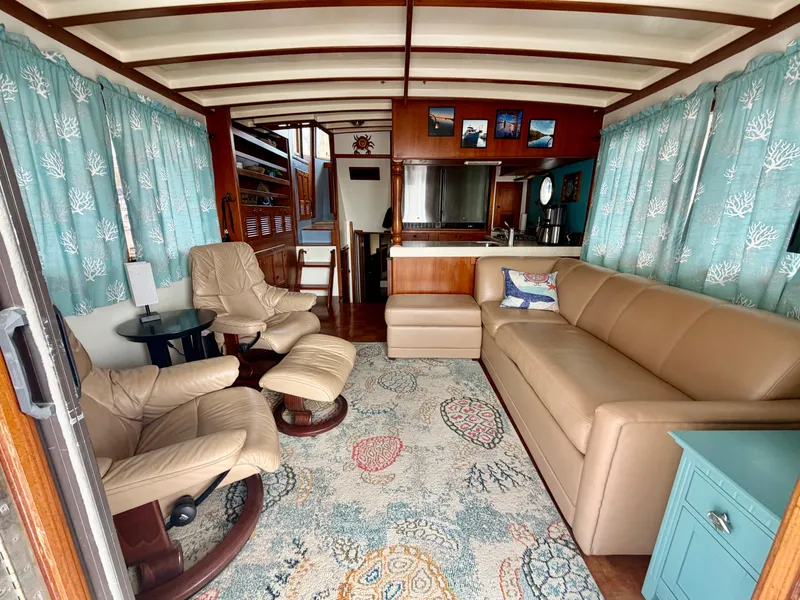 Slide: The Image of Kadey-Krogen 42 1986 - 5