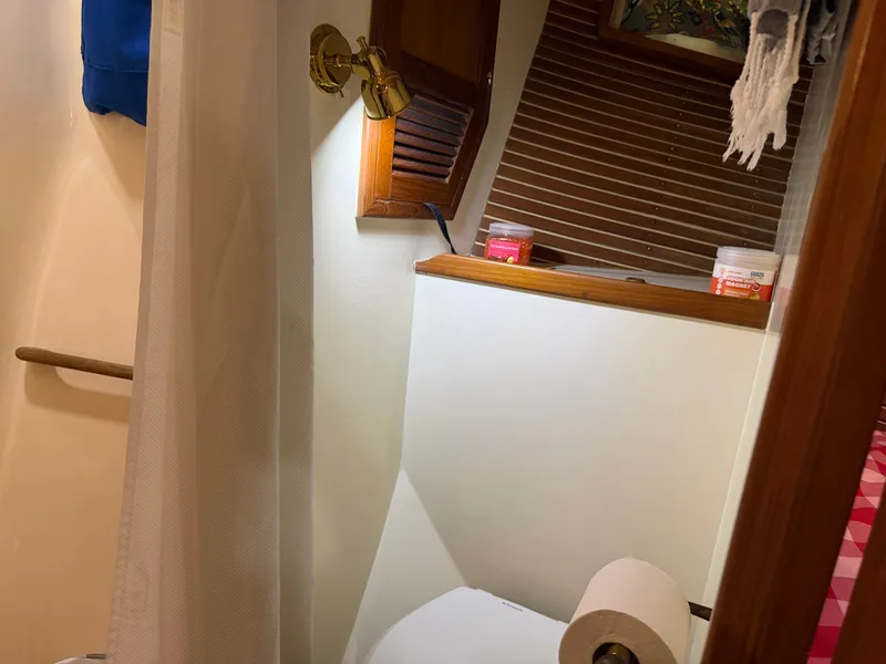 Slide: The Image of Kadey-Krogen 42 1986 - 55