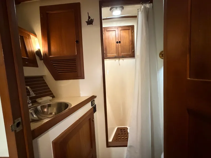 Slide: The Image of Kadey-Krogen 42 1986 - 56