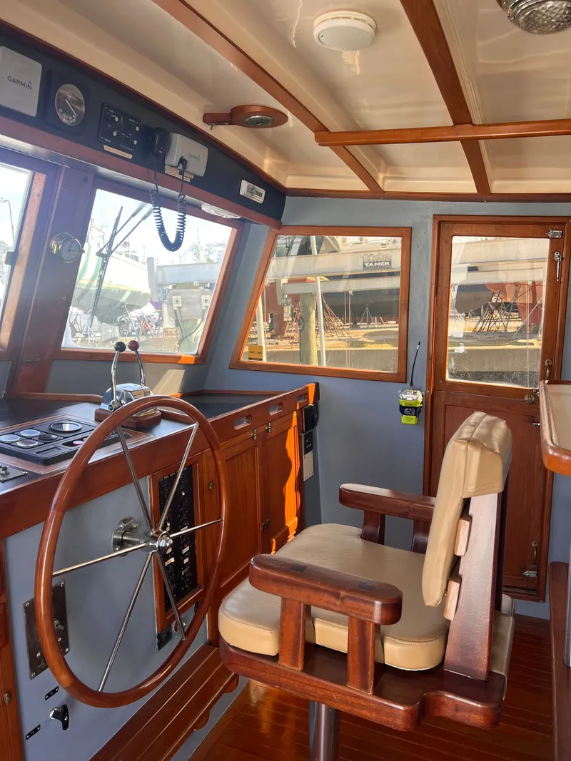 Slide: The Image of Kadey-Krogen 42 1986 - 64