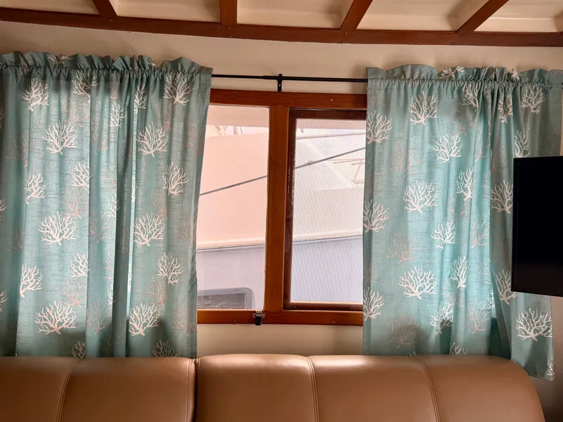 Slide: The Image of Kadey-Krogen 42 1986 - 8