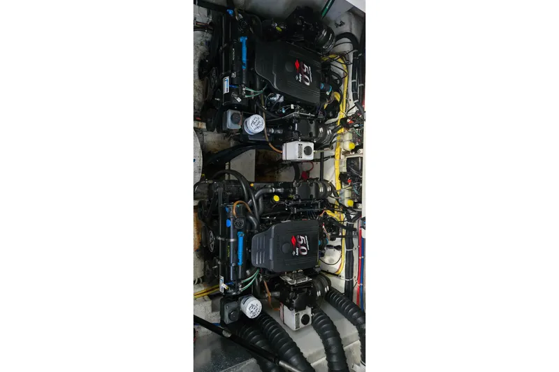 Slide: The Image of Bayliner 325 2007 - 42