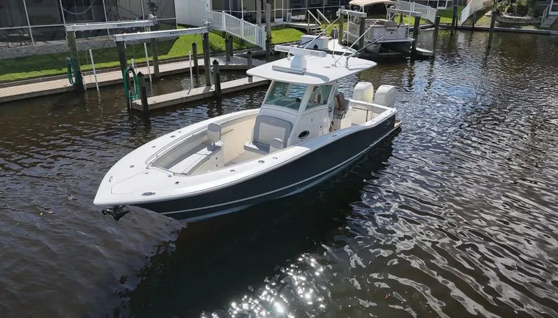 Slide: The Image of 2019 Scout 320 Lxf - Image 7 - 7