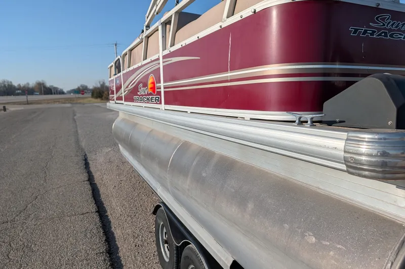 Slide: The Image of 2014 Sun Tracker Party Barge 22 XP3 pontoon on trailer, parked on roadside. - 31