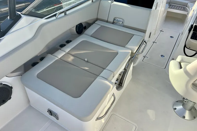 Slide: The Image of Interior of 2025 Boston Whaler 240 Vantage with comfortable seating. - 30
