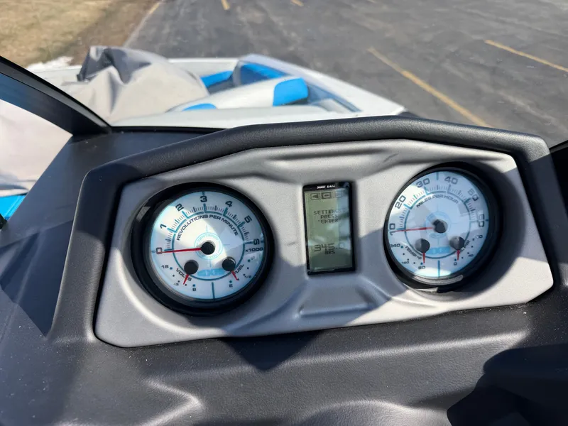 Slide: The Image of Axis A20 2020 - 12