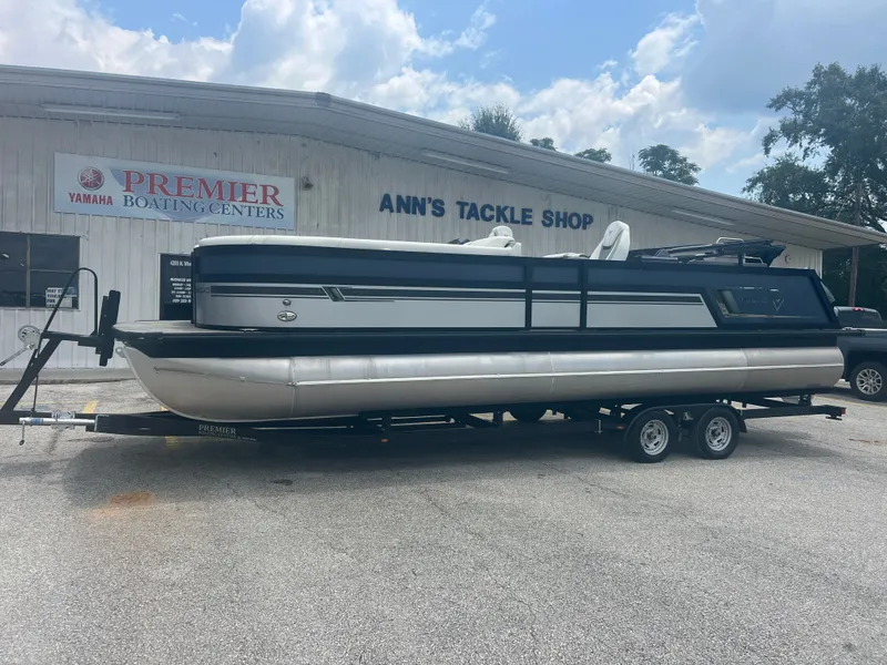 The Image of Viaggio D26B 2022 - 1