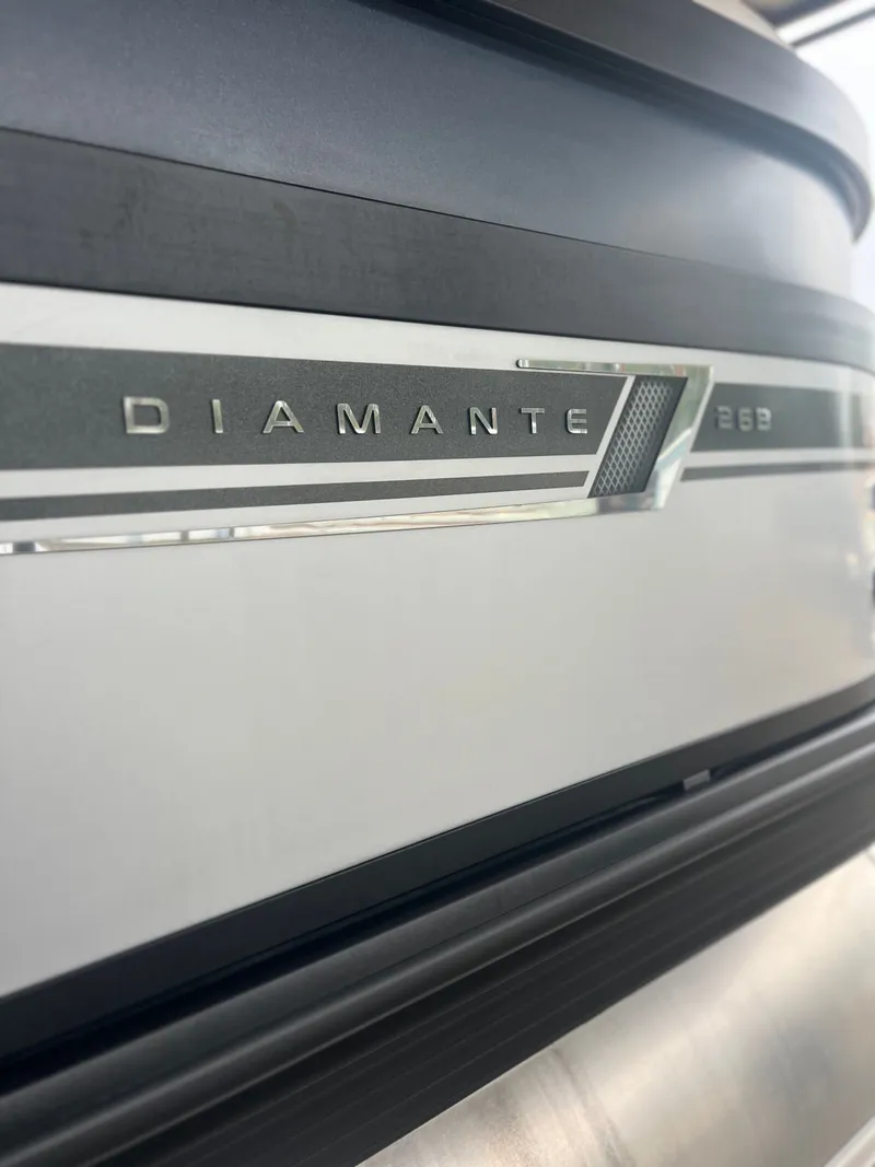 Slide: The Image of Viaggio D26B 2022 - 14