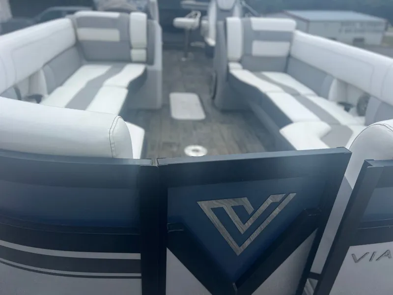 Slide: The Image of Viaggio D26B 2022 - 15