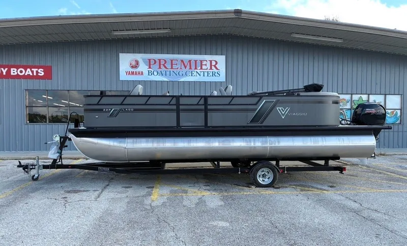 Slide: The Image of Viaggio LAGO L22PF2 DLX 2022 - 14