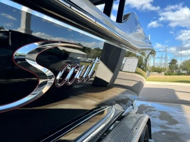 Slide: The Image of Scout 240 Dorado 2022 - 3