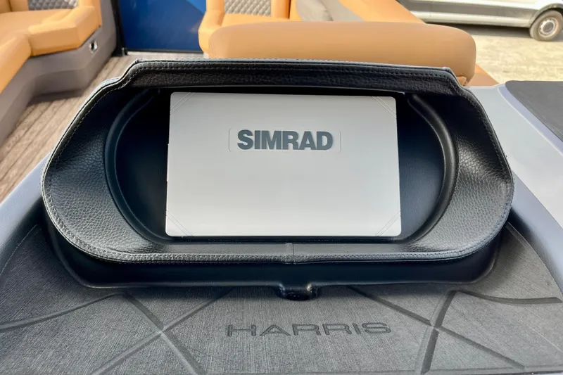 Slide: The Image of Harris Sunliner 250 2026 with Simrad display in cockpit. - 15