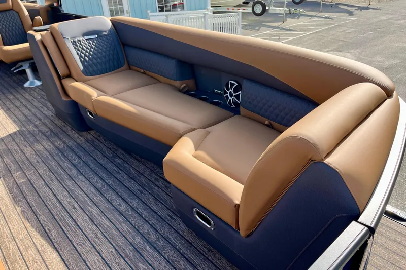 Slide: The Image of Luxurious seating in the 2026 Harris Sunliner 250 pontoon boat. - 34