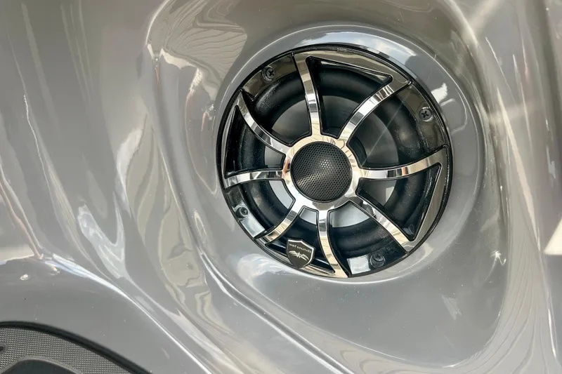 Slide: The Image of Speaker in Harris Sunliner 230 Sport 2026 boat. - 19