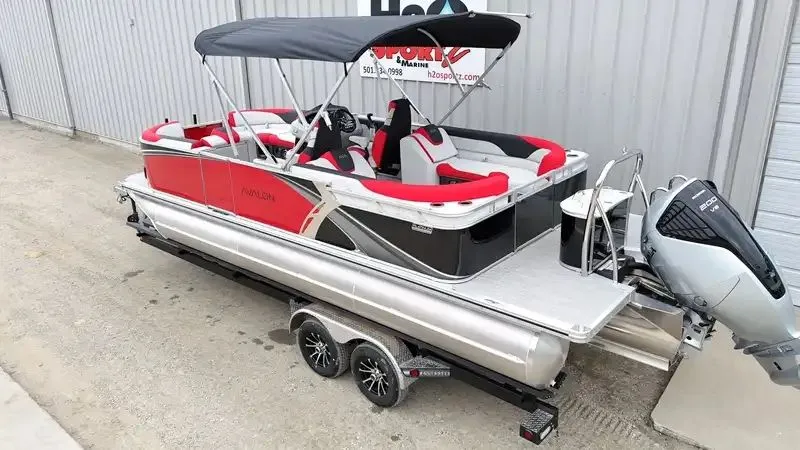 Slide: The Image of Avalon LSZ Quad Lounger 23FT 2026 - 3