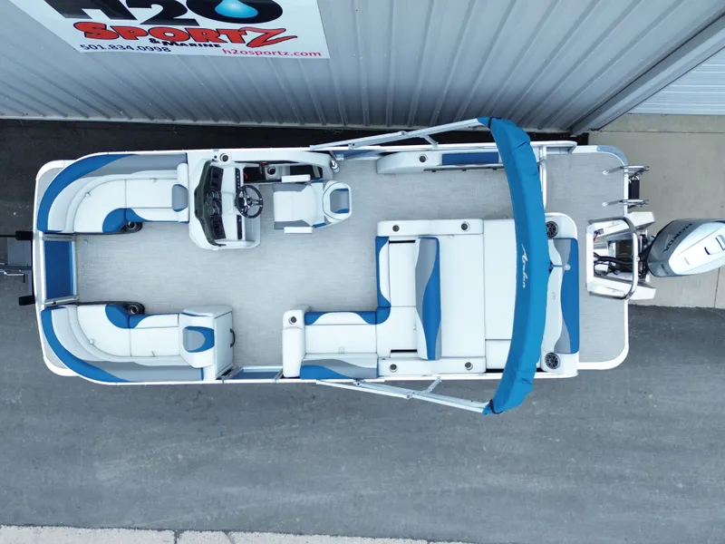 Slide: The Image of Avalon LSZ Versatile Rear Lounger 23FT 2024 - 12