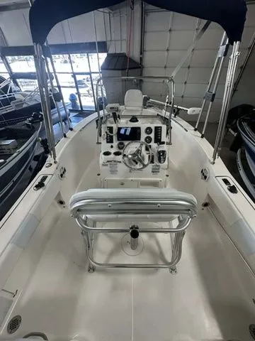 Slide: The Image of Robalo R180 Center Console 2019 - 3