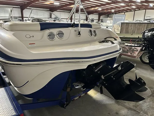 Slide: The Image of Tahoe Q4 SS 2012 - 11