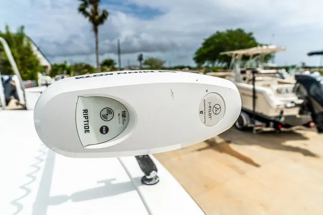 Slide: The Image of Coasta Custom Boats 264 HC 2024 - 20