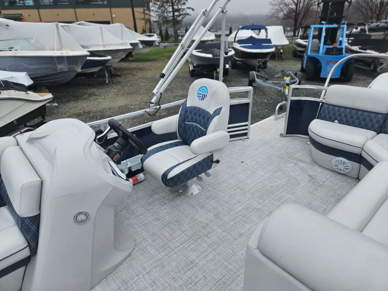 Slide: The Image of Forest River NEPOLLA 22 QL-2T22TL 2022 - 30