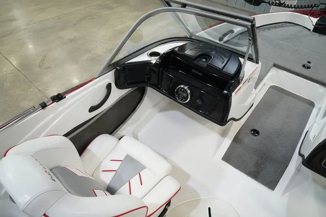 Slide: The Image of Nitro Z19 Sport 2019 - 15