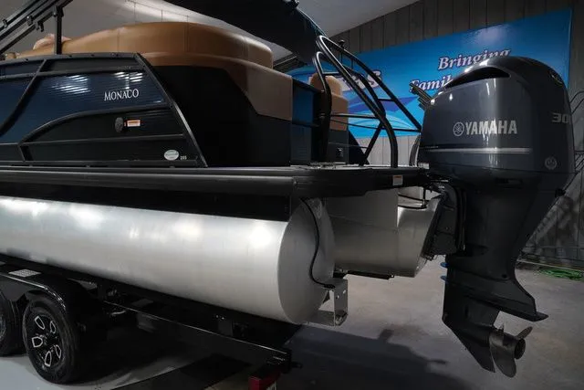 Slide: The Image of Godfrey Monaco 255 SB 2023 - 11