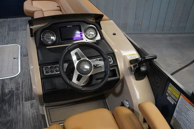 Slide: The Image of Godfrey Monaco 255 SB 2023 - 19