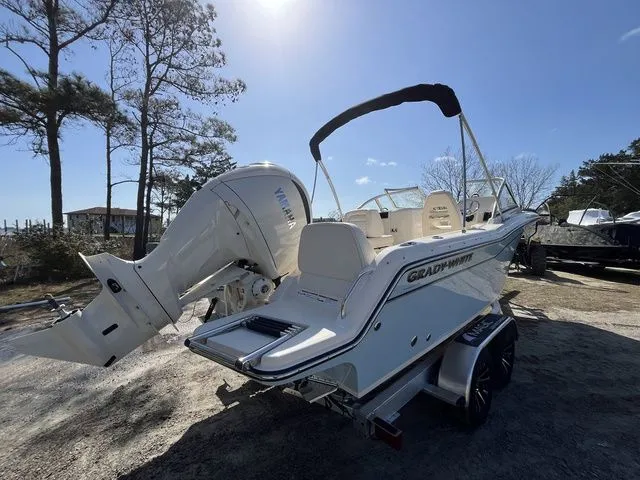 Slide: The Image of Grady-White Freedom 215 2026 - 6