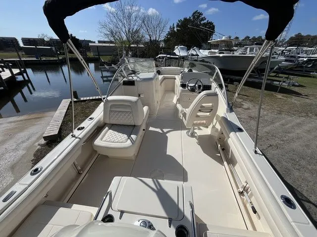 Slide: The Image of Grady-White Freedom 215 2026 - 16