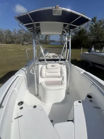 Slide: The Image of Sea Hunt Ultra 211 2013 - 14