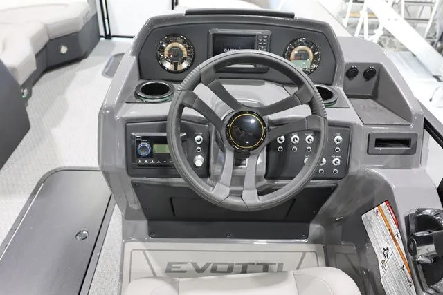 Slide: The Image of Evotti 523 QL 2026 - 13