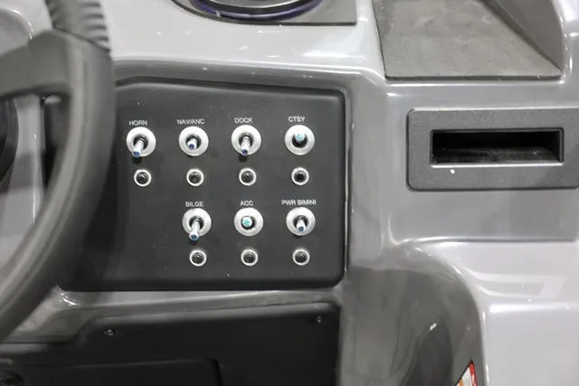 Slide: The Image of Evotti 523 QL 2026 - 14