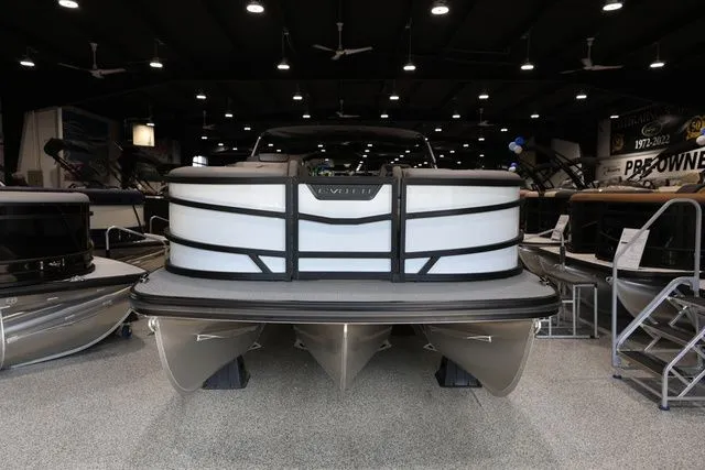 Slide: The Image of Evotti 523 QL 2026 - 3