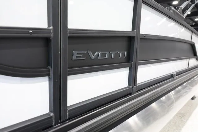 Slide: The Image of Evotti 523 QL 2026 - 5